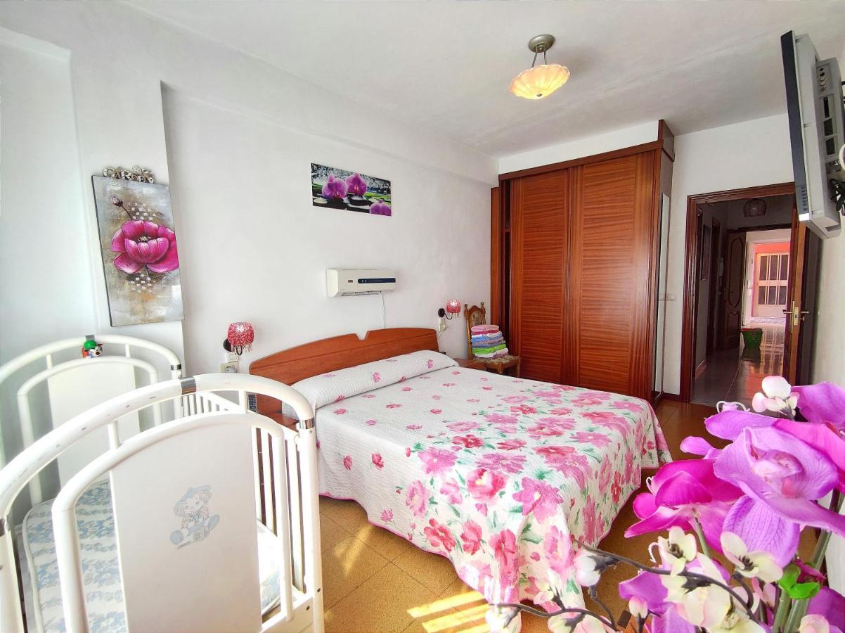 Apartamento Paseo Del Puerto Finisterre Eksteriør billede